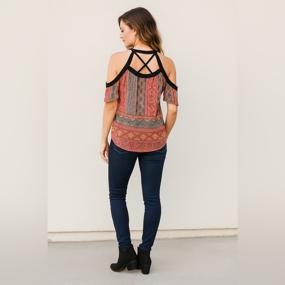 Printed Cold Shoulder with Criss Cross Back tank - Picture 8 of 8